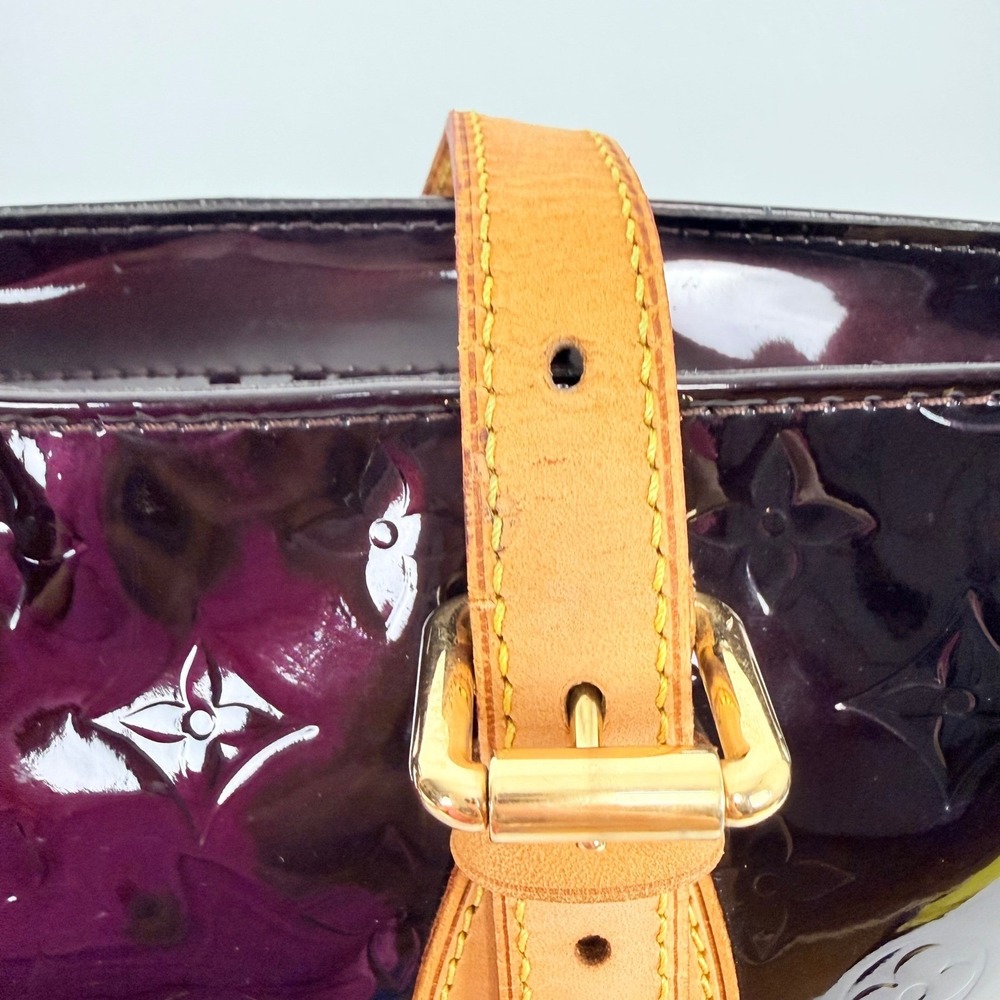 Louis Vuitton Brentwood Tote Amarante Monogram Vernis Patent Leather Bag Red - Picture 8 of 16